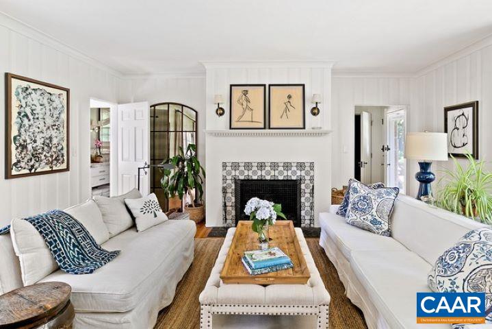 123 Cameron Lane Charlottesville, VA 22903 - Photo 9 of 43 a living room with furniture and a fireplace