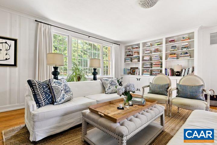 123 Cameron Lane Charlottesville, VA 22903 - Photo 10 of 43 a living room with furniture and a large window