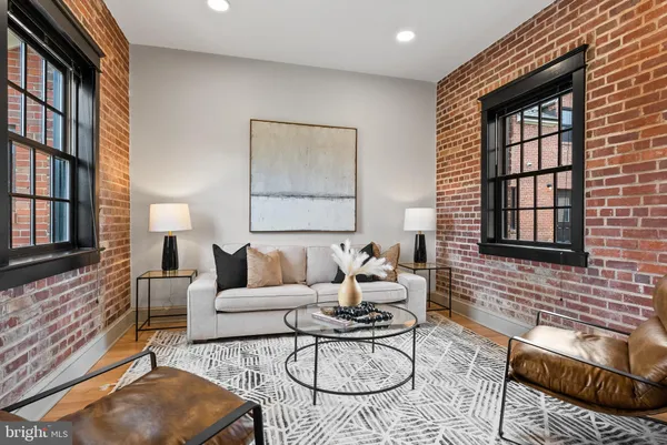 $620,000 | 9071 Power House Road, Unit 102, Lorton, VA 22079