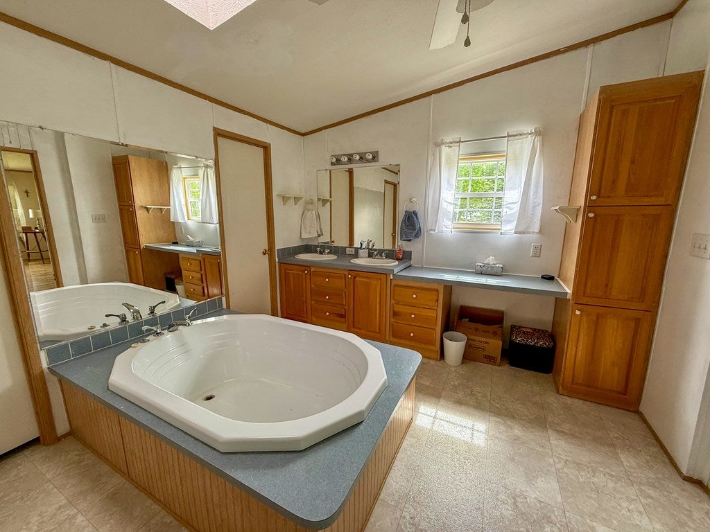 184 Hazelnut Lane Rural Retreat, VA 24368 - Photo 13 of 53 Gallery Image 13