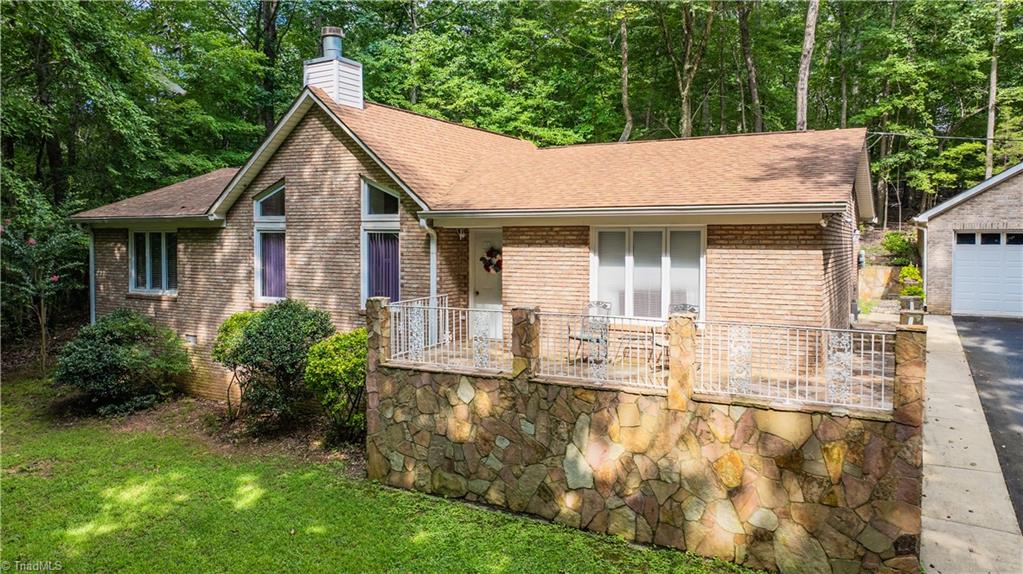 3269 Earnhardt Road Sophia, NC 27350 - Photo 4 of 34