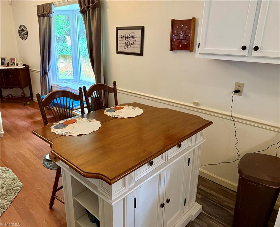 3269 Earnhardt Road Sophia, NC 27350 - Photo 10 of 34