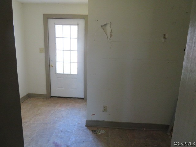 15212 Wilkinson Road Dinwiddie, VA 23841 - Photo 30 of 46 an empty room with windows