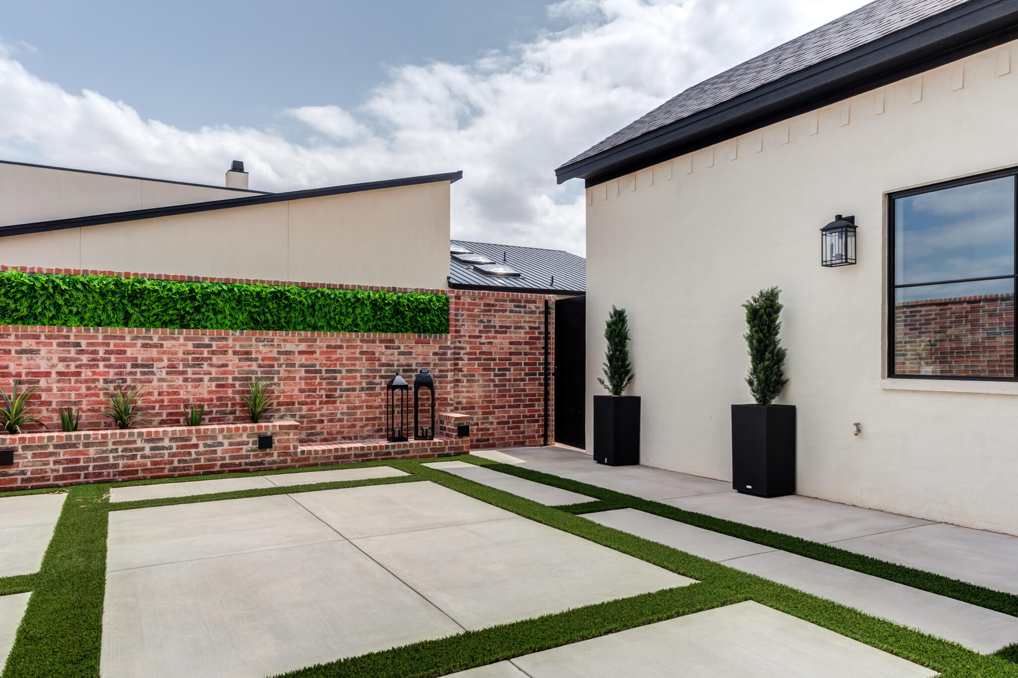 4510 Zadar Avenue Lubbock, TX 79407 - Photo 120 of 142 4150-Zadar-Ave_Lubbock-TX_119_Courtyard