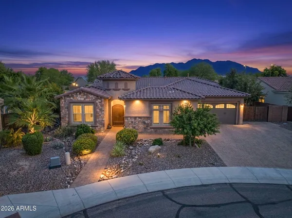 $875,000 | 7827 South Sequoia Drive, Gilbert, AZ 85298