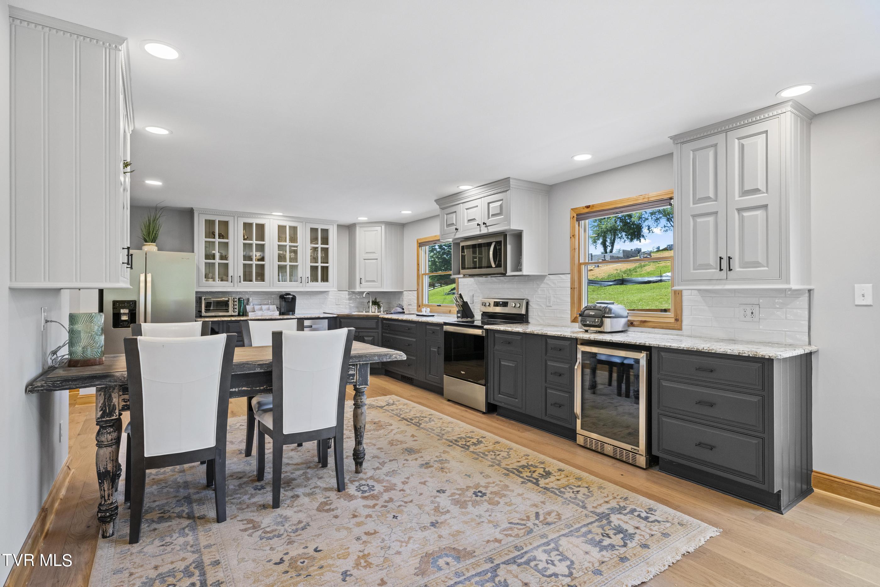 1934 Dry Hill Road Butler, TN 37640 - Photo 16 of 48 2R9A0386