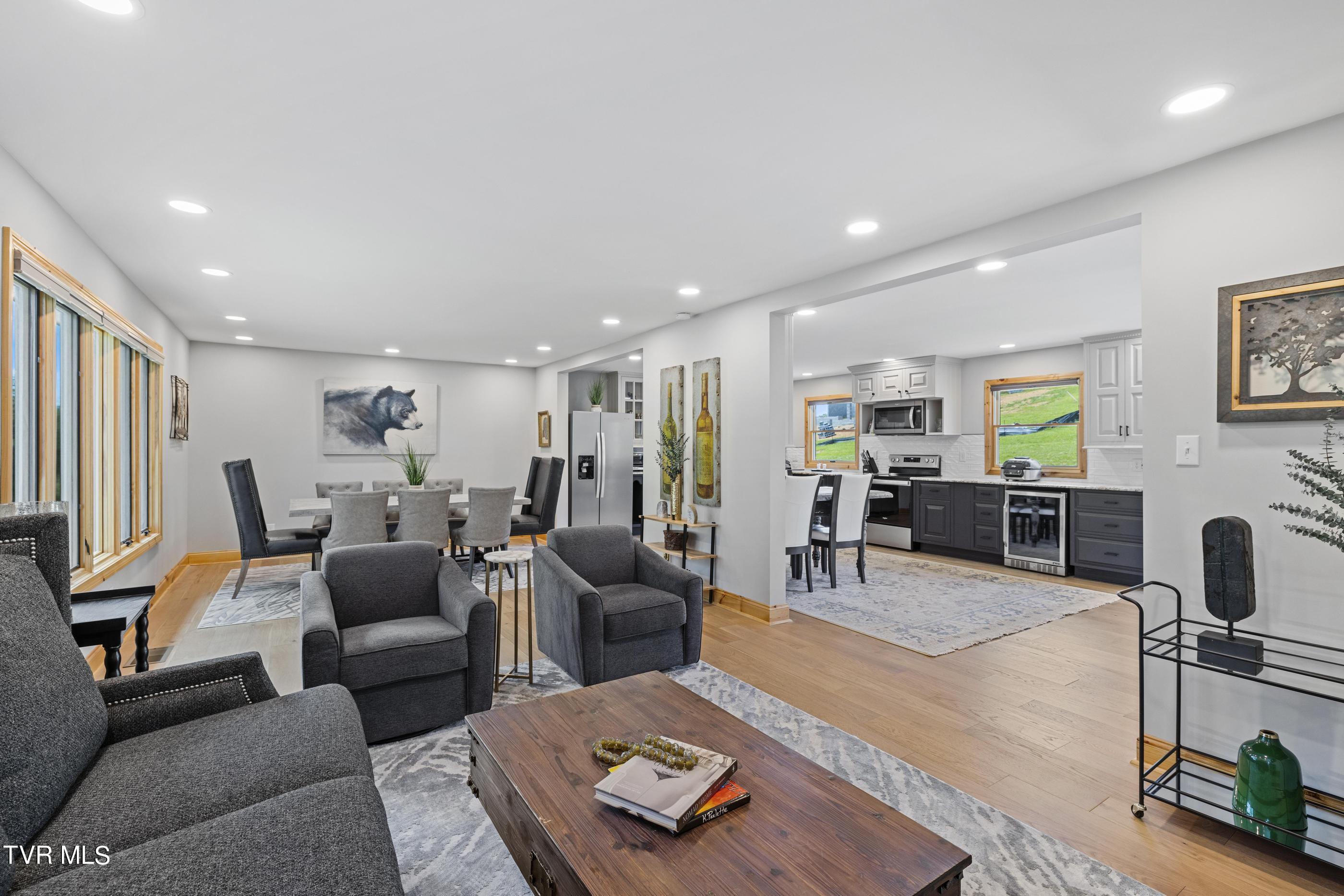 1934 Dry Hill Road Butler, TN 37640 - Photo 21 of 48 2R9A0416