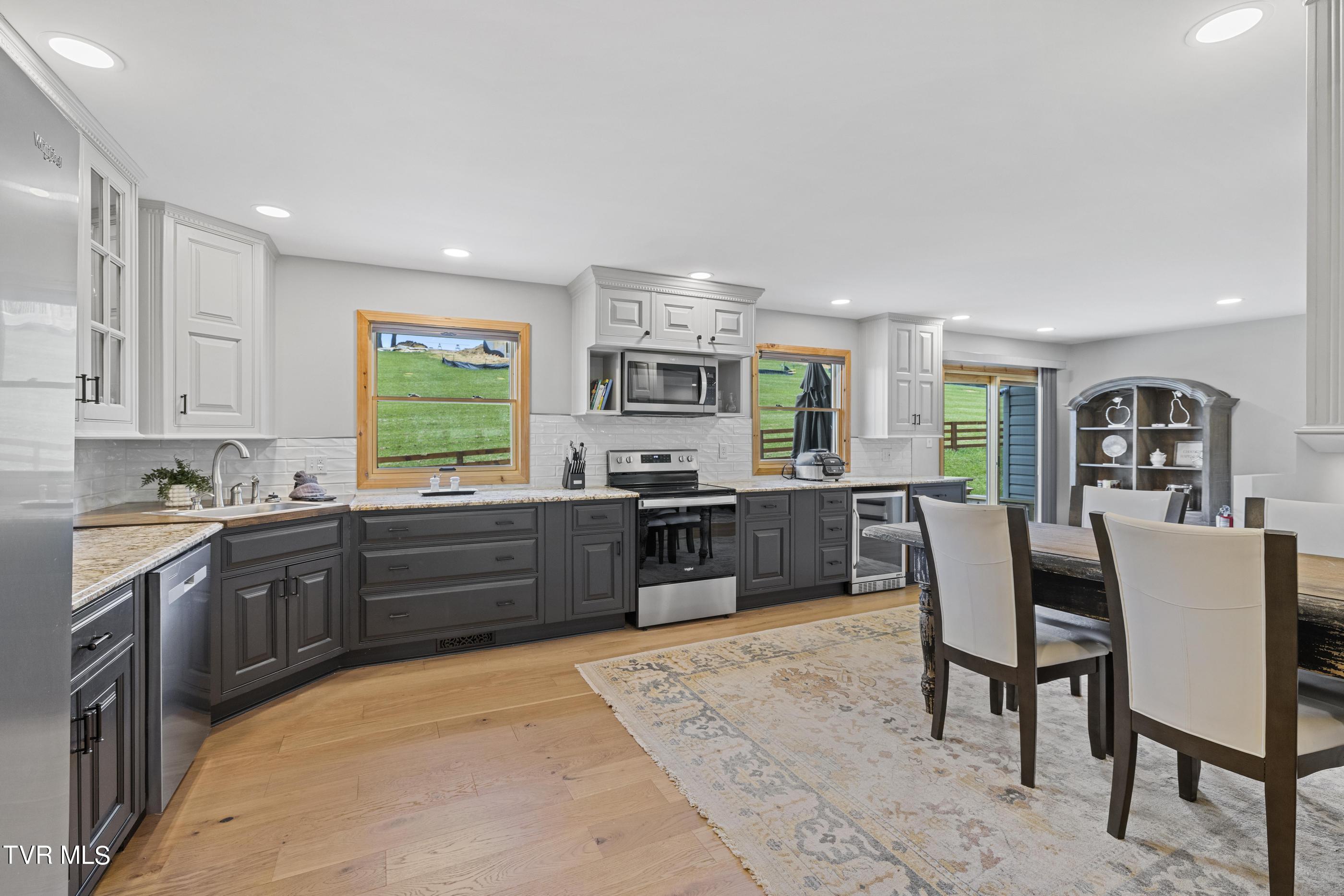 1934 Dry Hill Road Butler, TN 37640 - Photo 22 of 48 2R9A0421