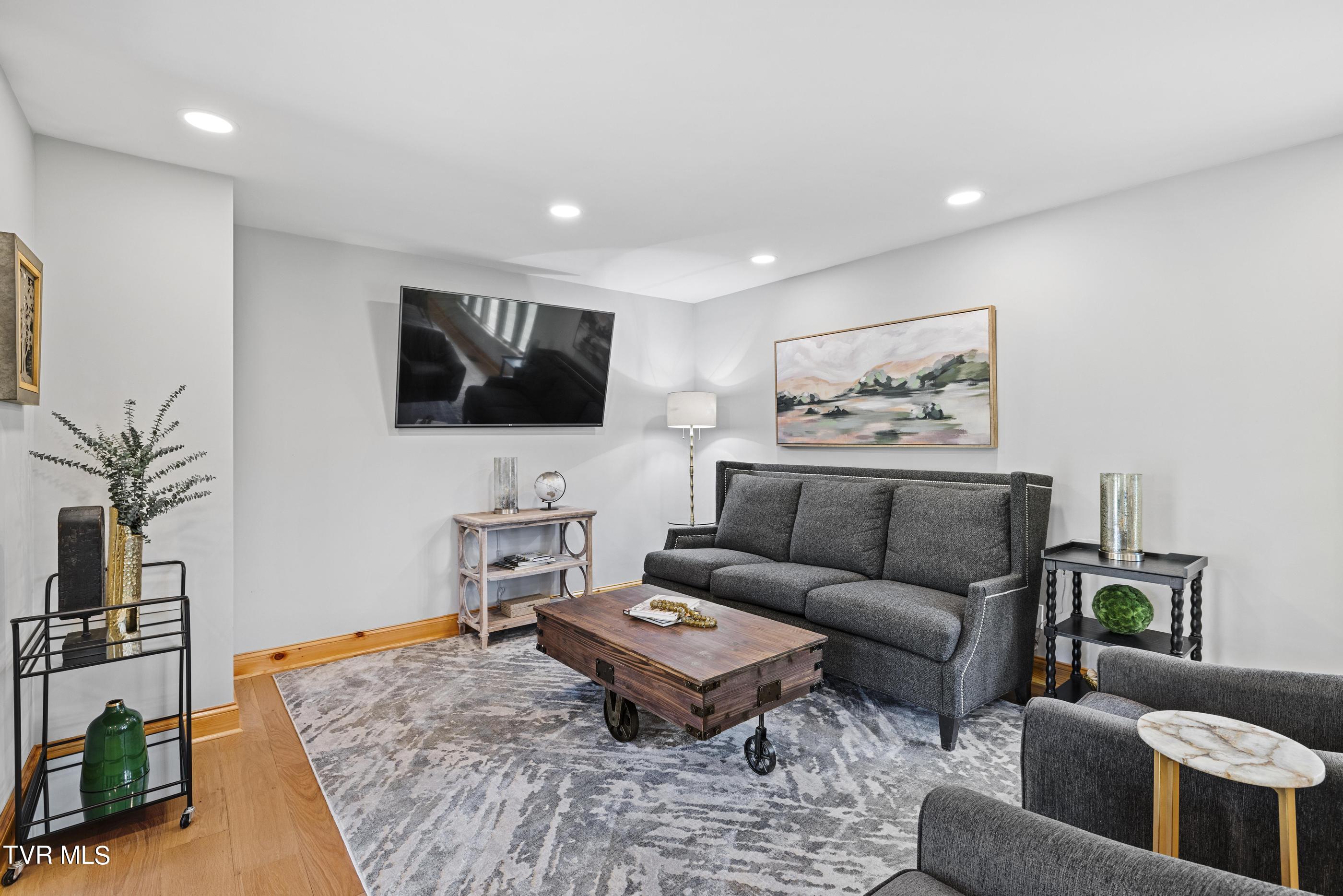 1934 Dry Hill Road Butler, TN 37640 - Photo 25 of 48 2R9A0442