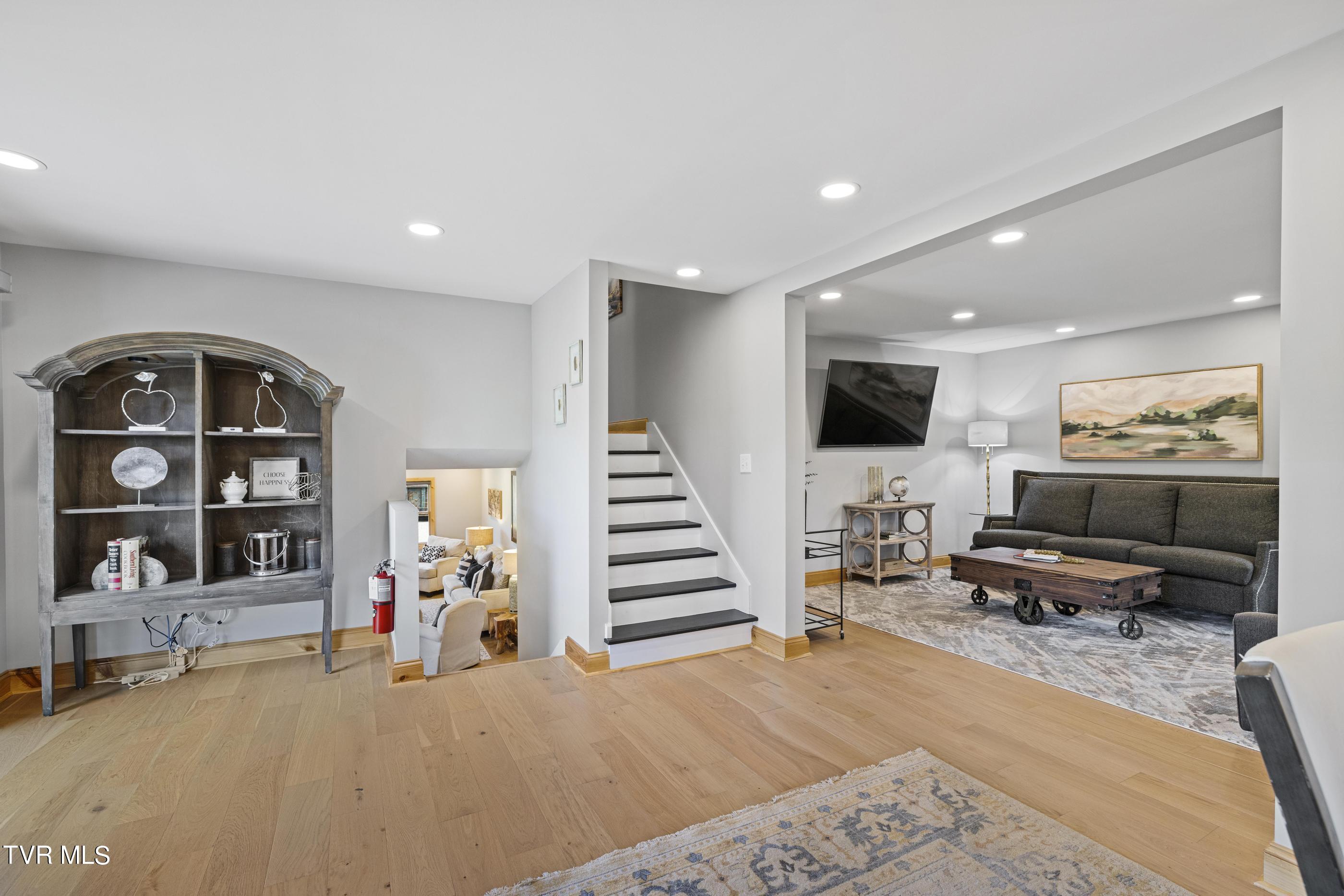 1934 Dry Hill Road Butler, TN 37640 - Photo 31 of 48 2R9A0471