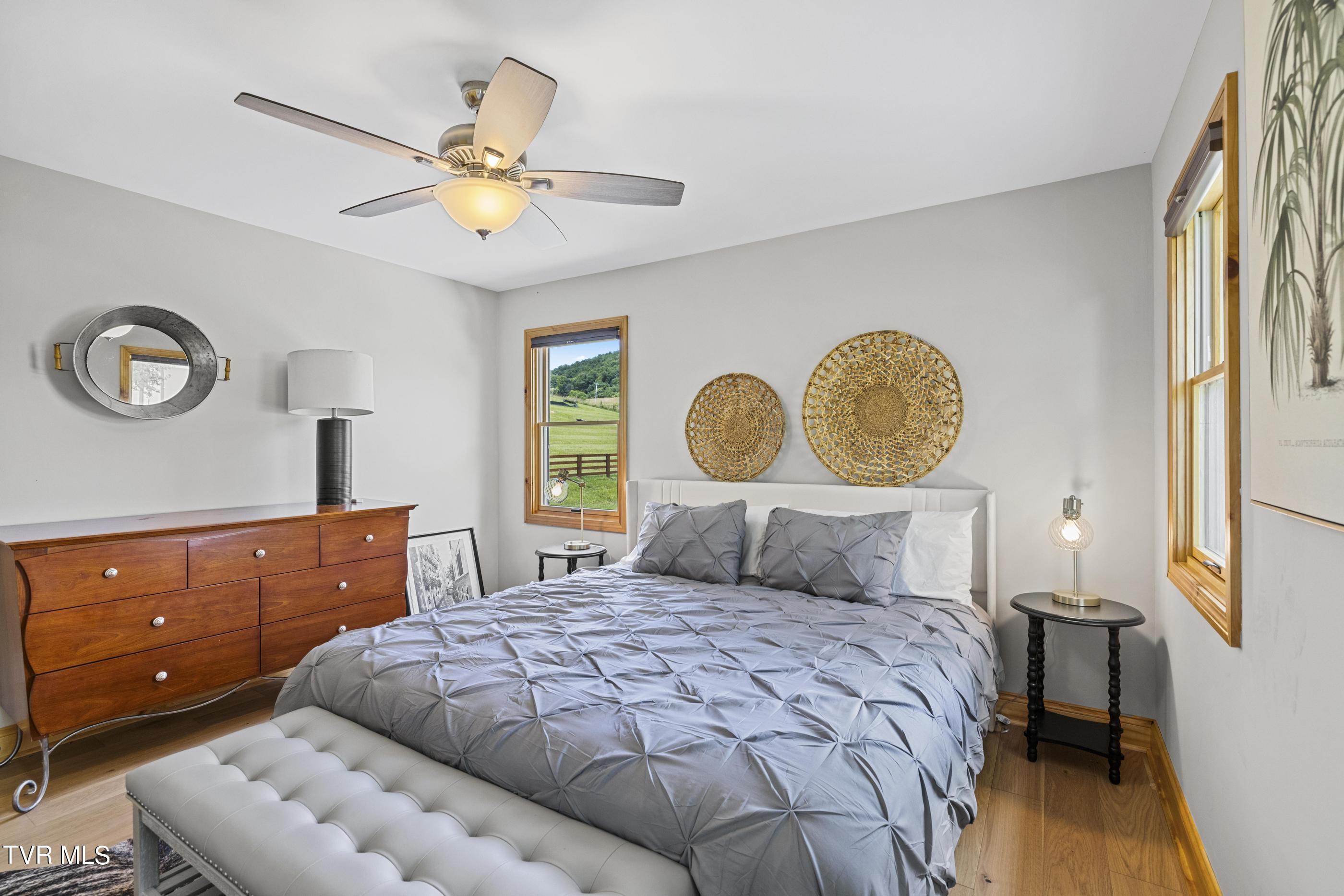 1934 Dry Hill Road Butler, TN 37640 - Photo 37 of 48 2R9A0512