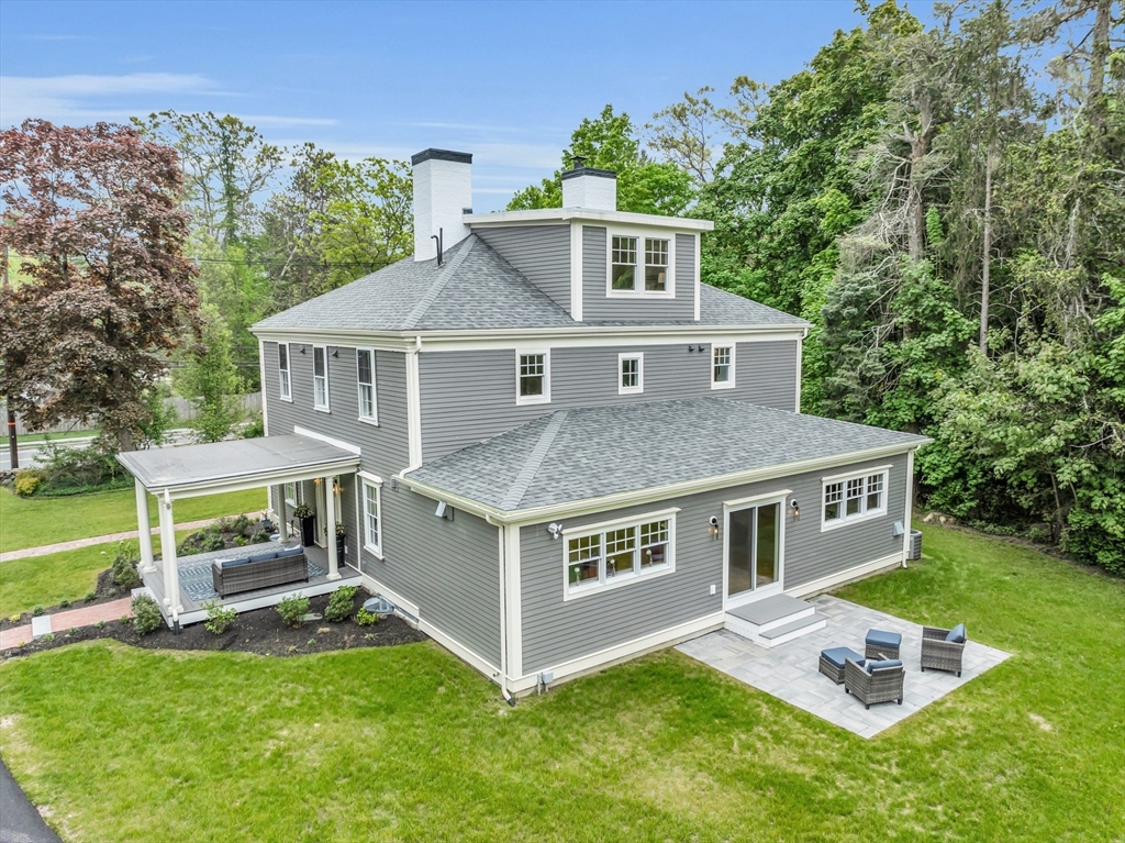 231 Concord Road Bedford, MA 01730 - Photo 40 of 42 Gallery Image 40