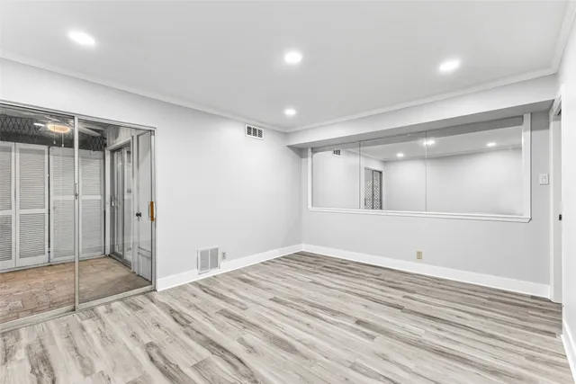 a view of empty room