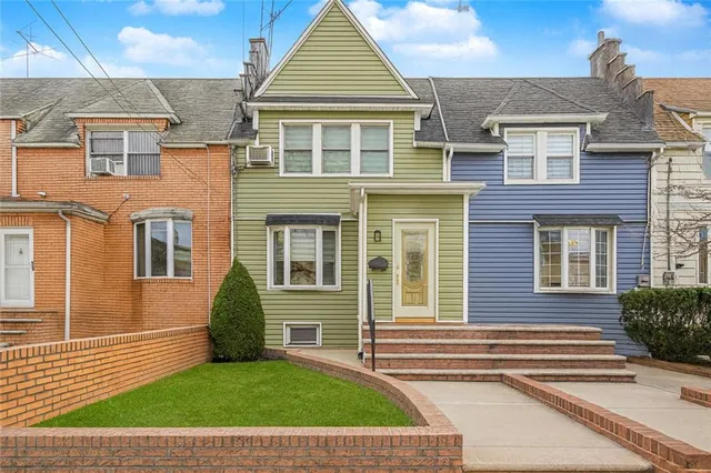 $948,888 | 1646 72nd Street | Bensonhurst