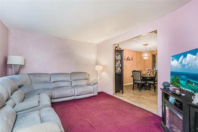 $948,888 | 1646 72nd Street | Bensonhurst