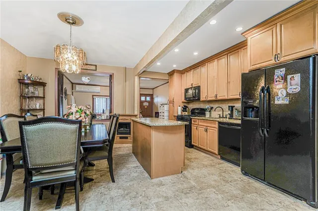 $948,888 | 1646 72nd Street | Bensonhurst