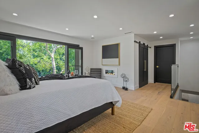 $17,250 | 12672 Stanwood Drive, Los Angeles, CA 90066