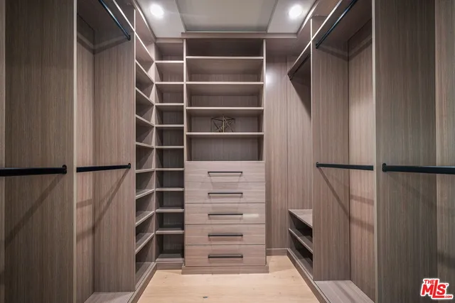 $17,250 | 12672 Stanwood Drive, Los Angeles, CA 90066