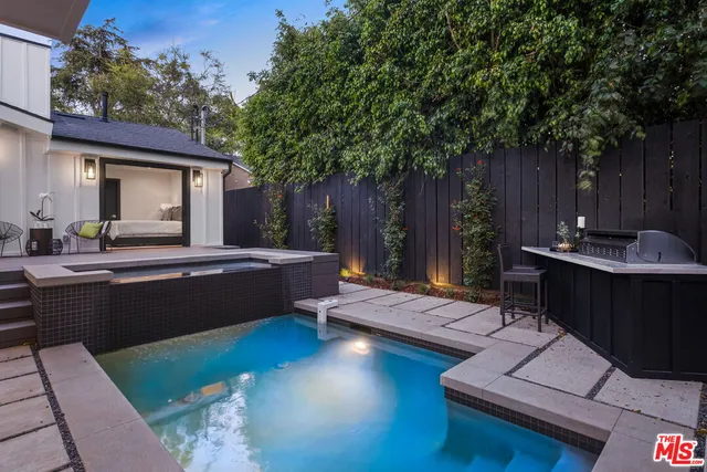 $17,250 | 12672 Stanwood Drive, Los Angeles, CA 90066