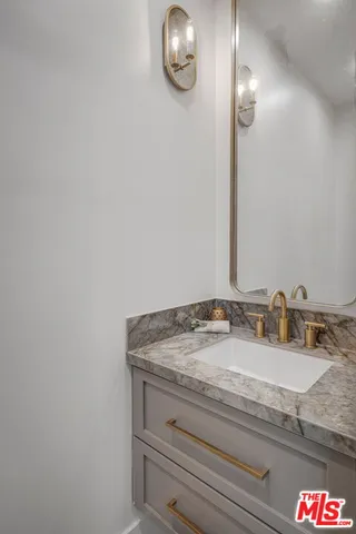 $17,250 | 12672 Stanwood Drive, Los Angeles, CA 90066