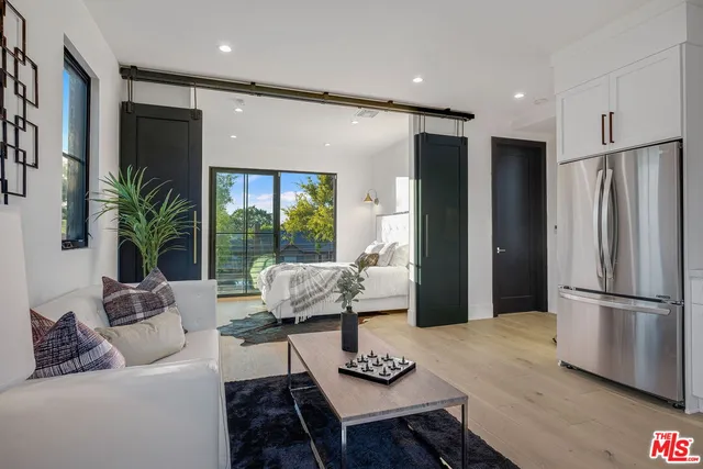 $17,250 | 12672 Stanwood Drive, Los Angeles, CA 90066