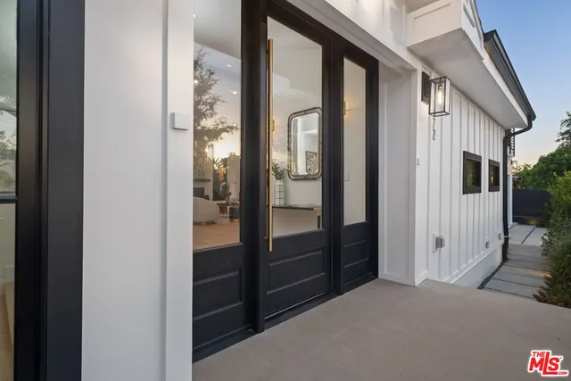 $17,250 | 12672 Stanwood Drive, Los Angeles, CA 90066