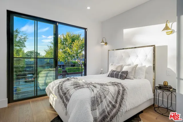 $17,250 | 12672 Stanwood Drive, Los Angeles, CA 90066