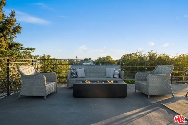 $17,250 | 12672 Stanwood Drive, Los Angeles, CA 90066