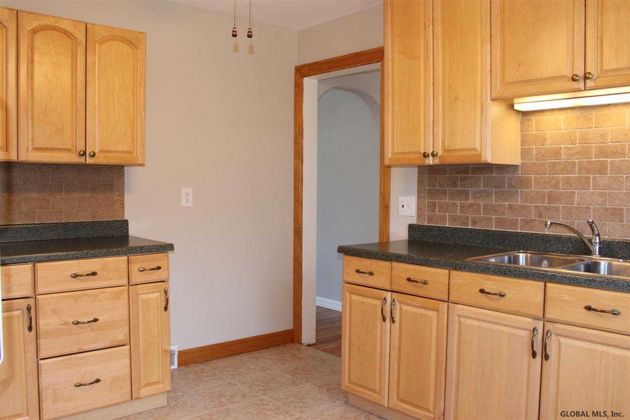 1031 Peter Road Rotterdam, NY 12303 - Photo 8 of 27 Photo 8