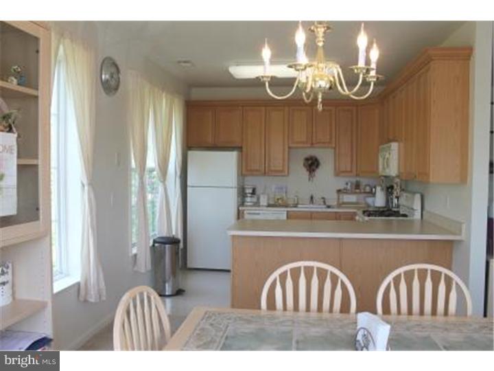 68 Kyle Way Ewing, NJ 08628 - Photo 6 of 15 Kitchen