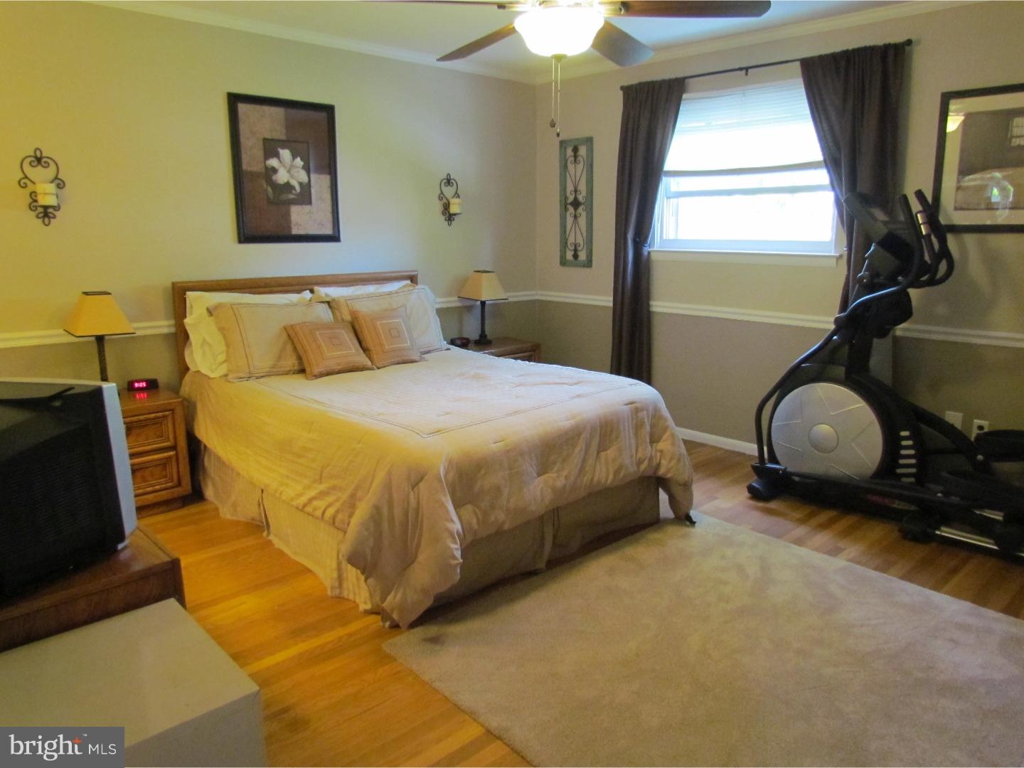 884 Phillips Road Warminster, PA 18974 - Photo 17 of 25 Gallery Image 17