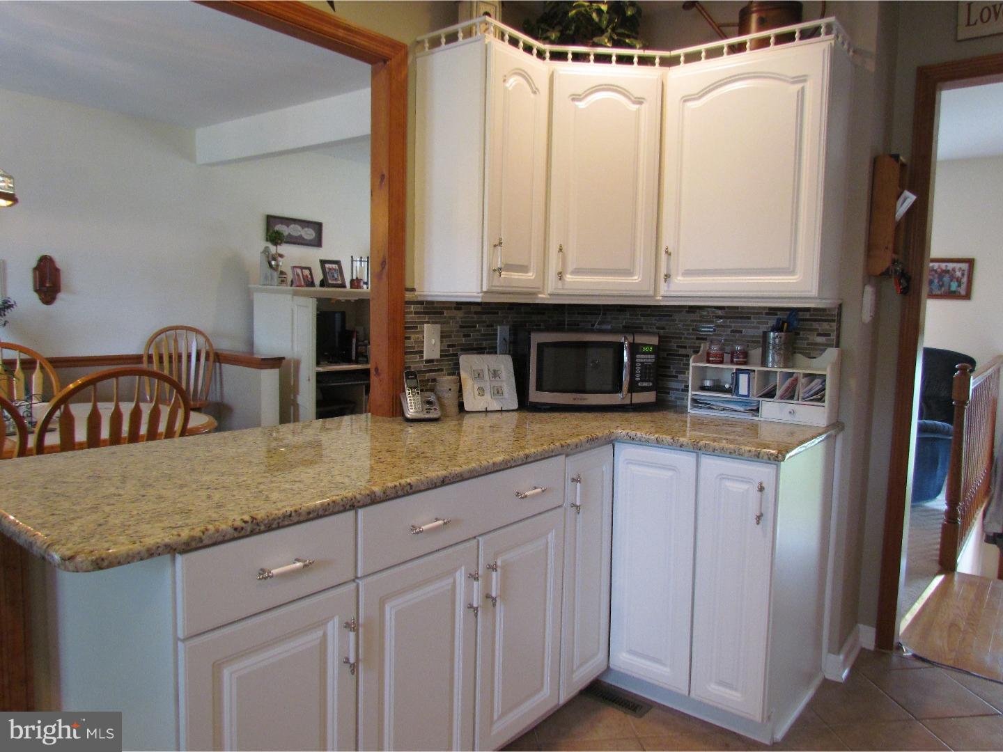 884 Phillips Road Warminster, PA 18974 - Photo 5 of 25 Gallery Image 5