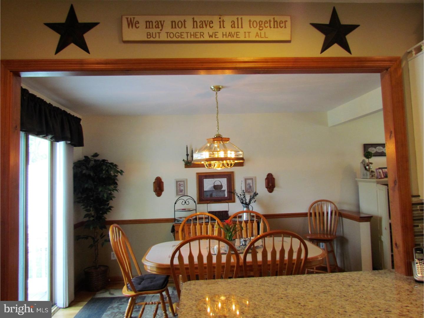 884 Phillips Road Warminster, PA 18974 - Photo 6 of 25 Gallery Image 6