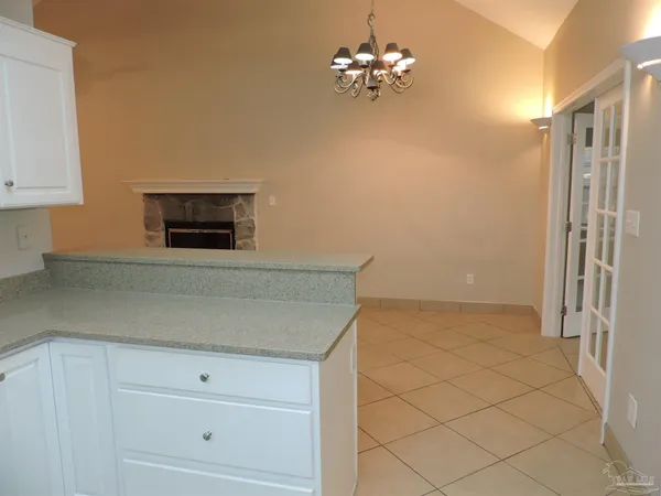 $2,100 | 6423 Lake Charlene Lane, Pensacola, FL 32506