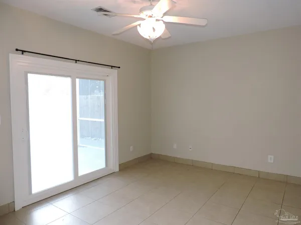 $2,100 | 6423 Lake Charlene Lane, Pensacola, FL 32506