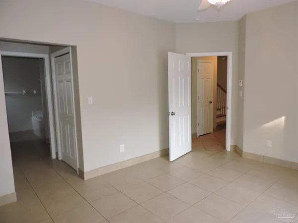 $2,100 | 6423 Lake Charlene Lane, Pensacola, FL 32506