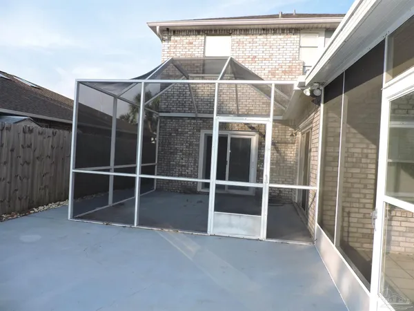 $2,100 | 6423 Lake Charlene Lane, Pensacola, FL 32506