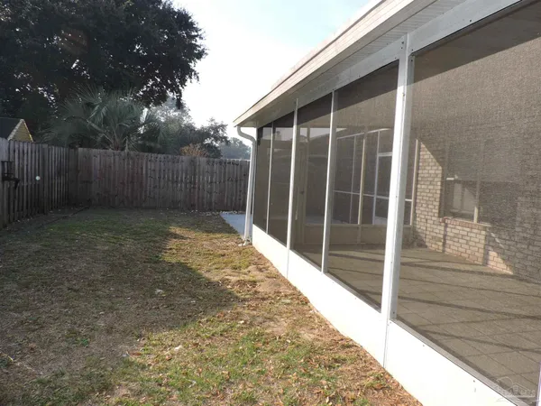 $2,100 | 6423 Lake Charlene Lane, Pensacola, FL 32506