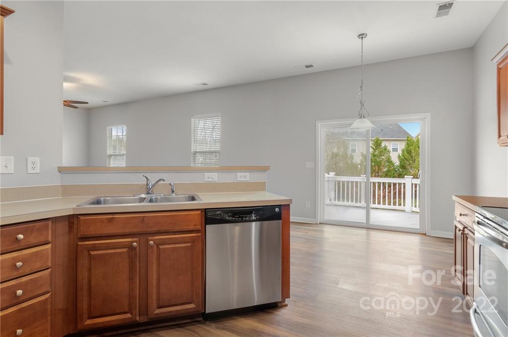 272 Lorraine Road Fort Mill, SC 29708 - Photo 17 of 42 a kitchen with a sink and cabinets