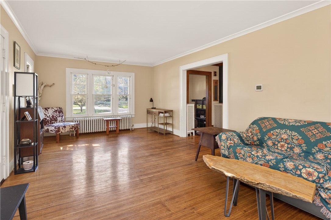 370 Susquehanna Road Brighton, NY 14618 - Photo 16 of 34 Family Room/Den