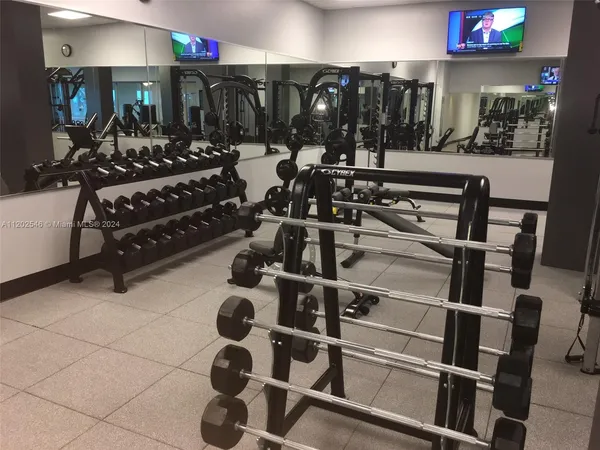 $2,950 | 2501 South Ocean Drive, Unit PH28, Hollywood, FL 33019