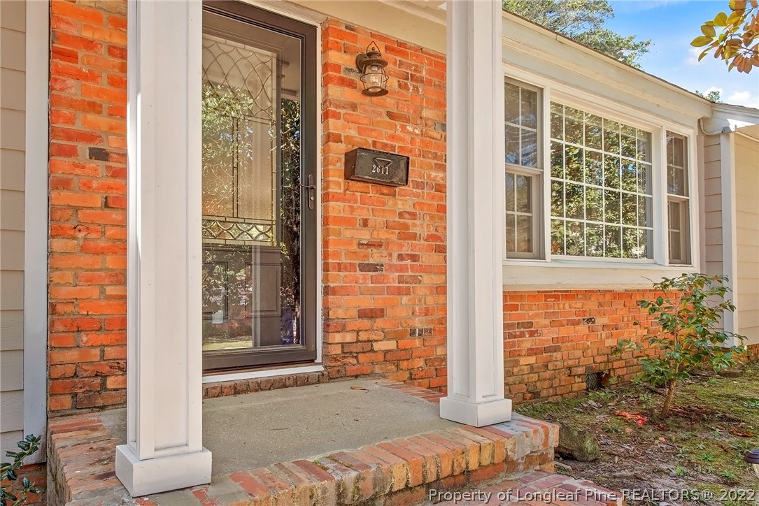 2611 Huntington Road Fayetteville, NC 28303 - Photo 5 of 33 a view of entryway