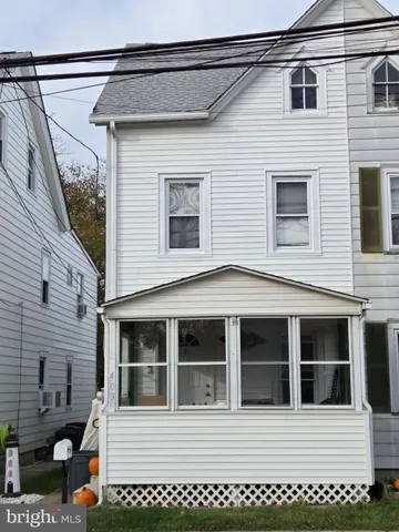 $335,000 | 403 Church Street, Hamilton, NJ 08620