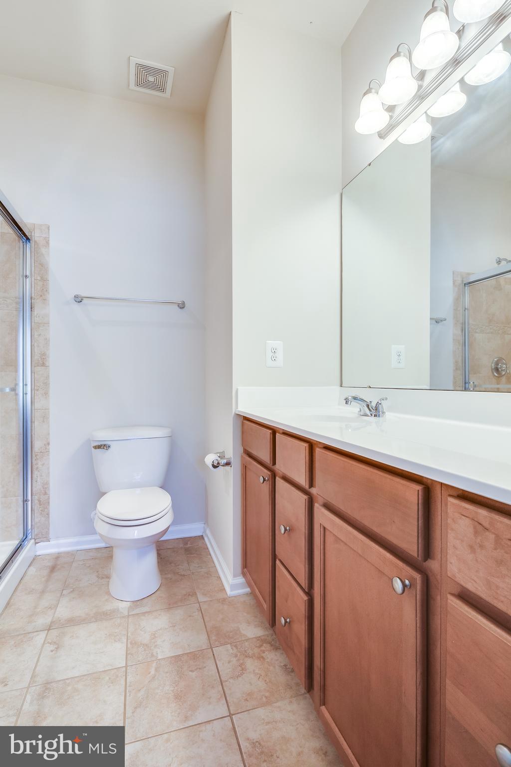 7227 Abbey Road Elkridge, MD 21075 - Photo 16 of 32 MASTER BATH