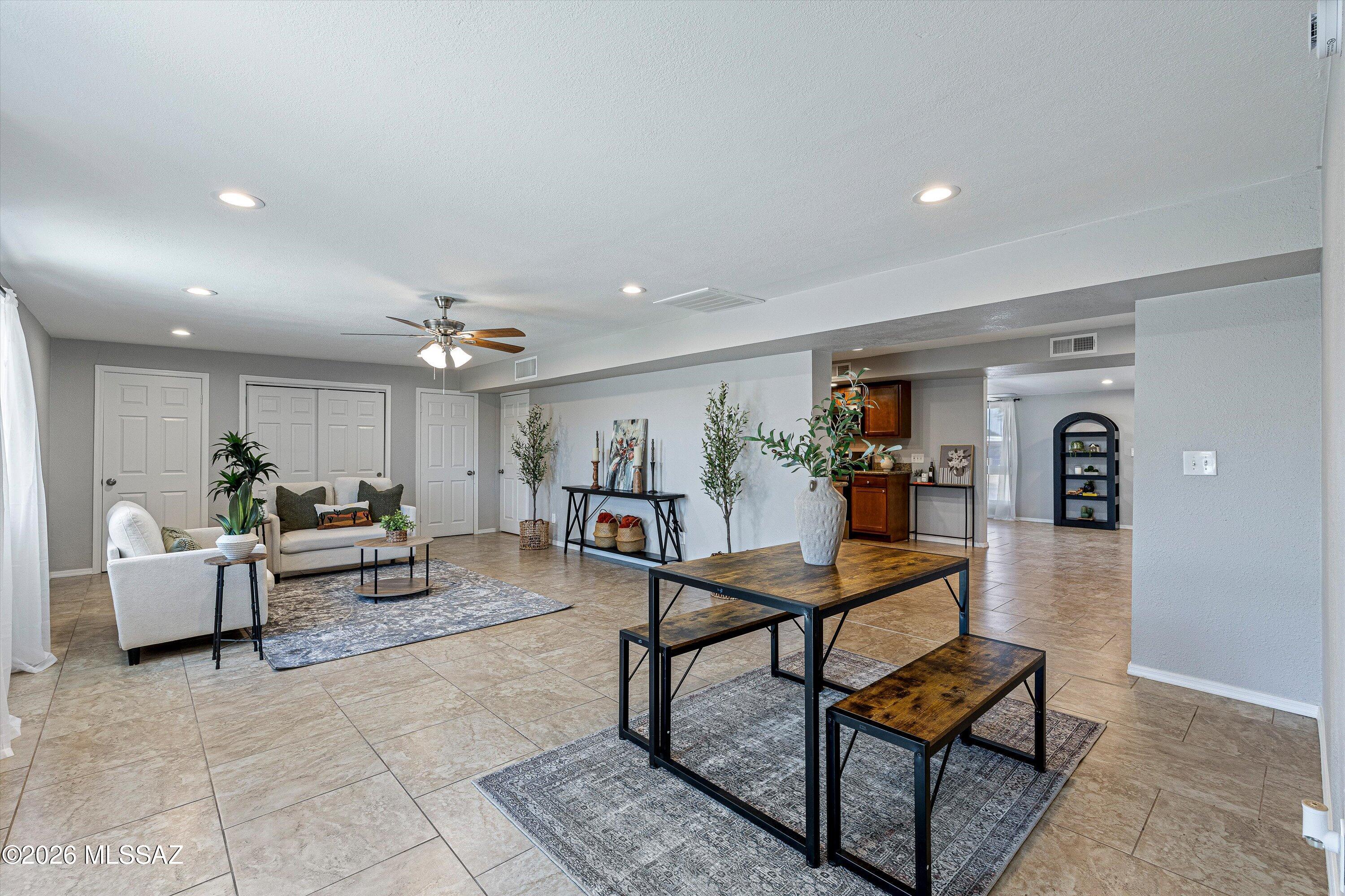 249 West Bilby Road Tucson, AZ 85706 - Photo 14 of 36