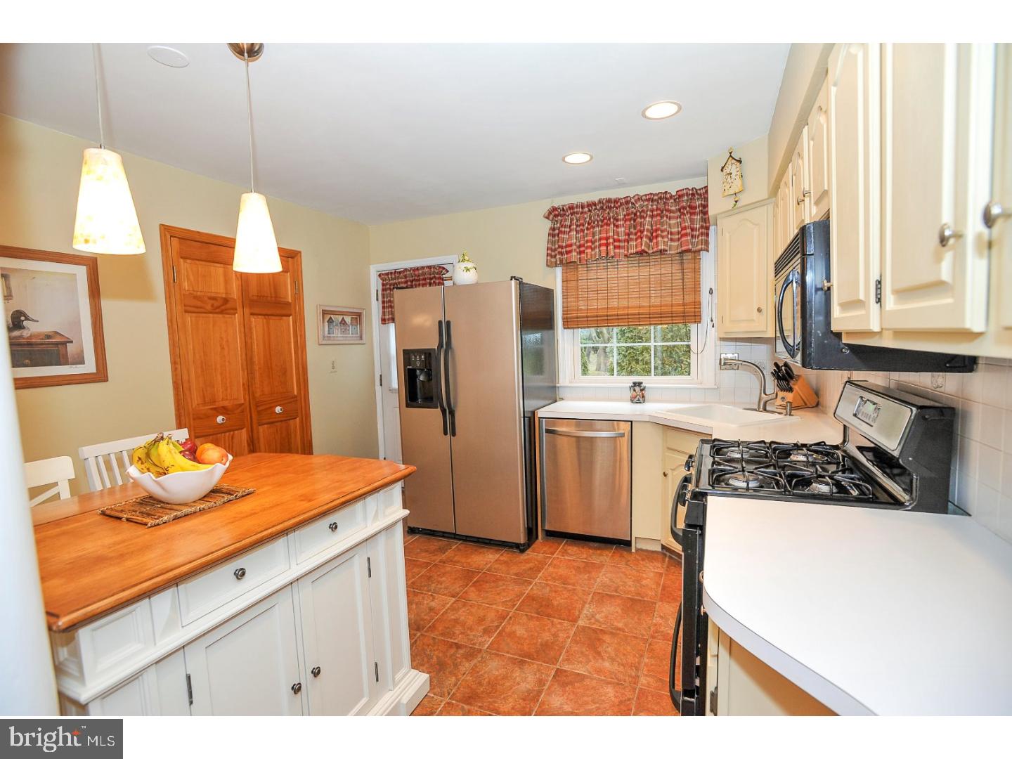 142 Ross Road Churchville, PA 18966 - Photo 7 of 24 Gallery Image 7