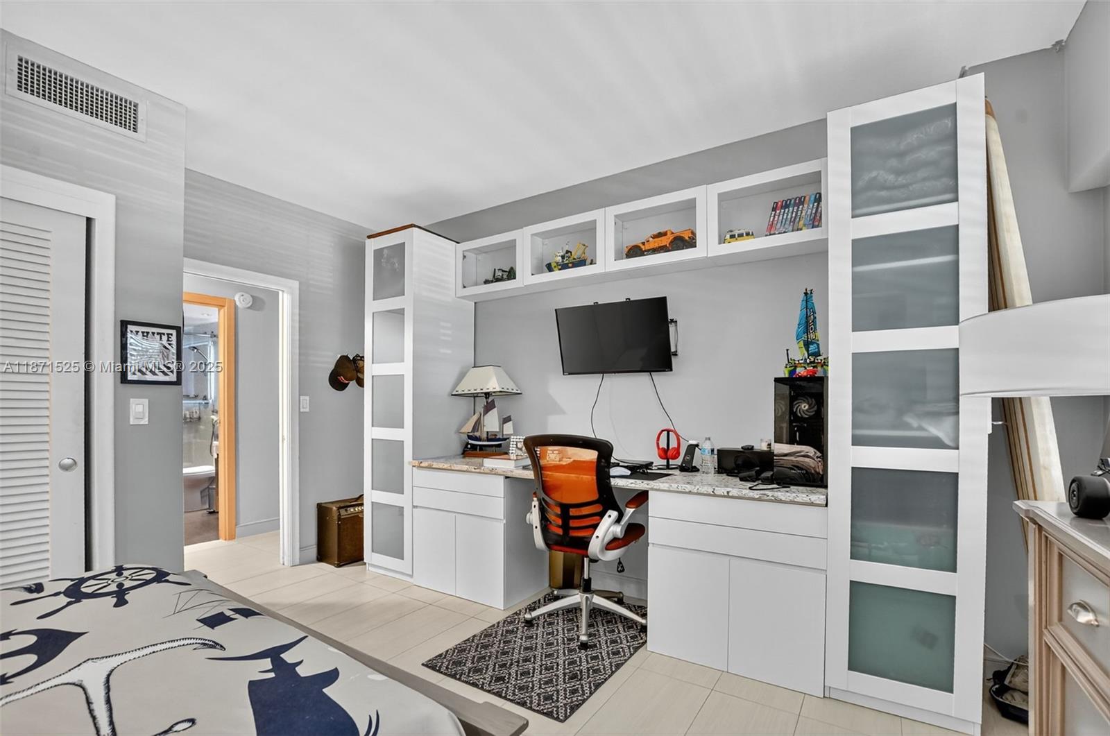 1299 South Ocean Boulevard, Unit F4 Boca Raton, FL 33432 - Photo 18 of 27