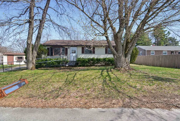 $349,999 | 2 Westchester Drive, Nashua, NH 03063