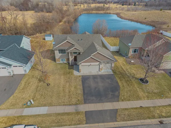 $359,900 | 1018 Wendover Street Northeast, Isanti, MN 55040