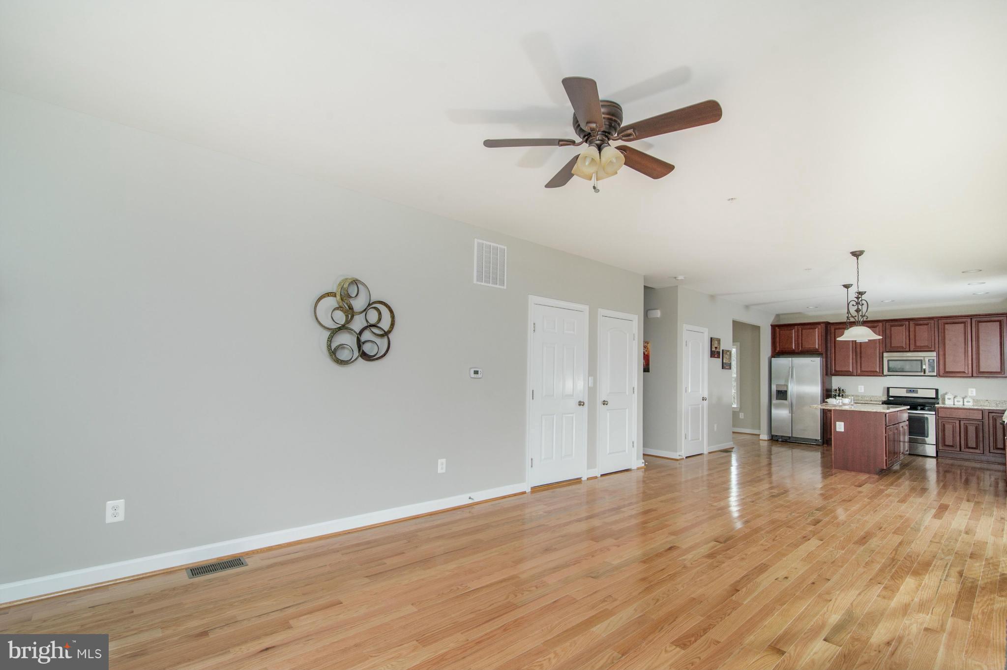 10012 Lodge Road Baltimore, MD 21234 - Photo 8 of 30 Family Room